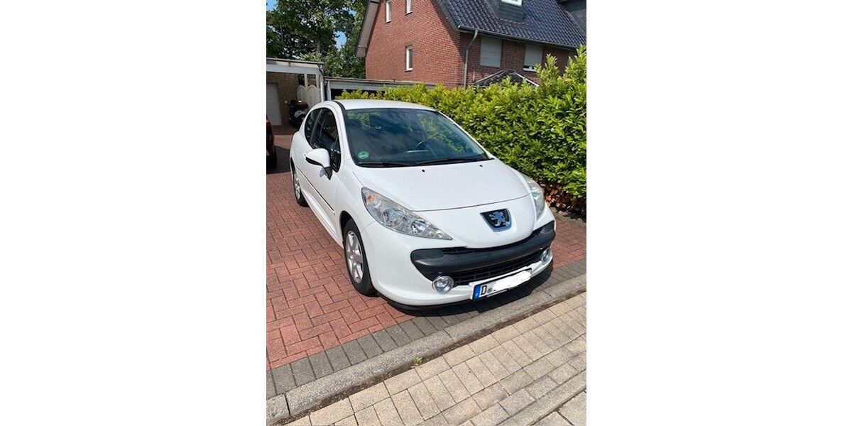 Peugeot 207 156.020 km 1.790 &euro; Düsseldorf 40472