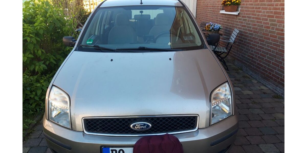 Ford Fusion 122.329 km 990 &euro; Dortmund 44339