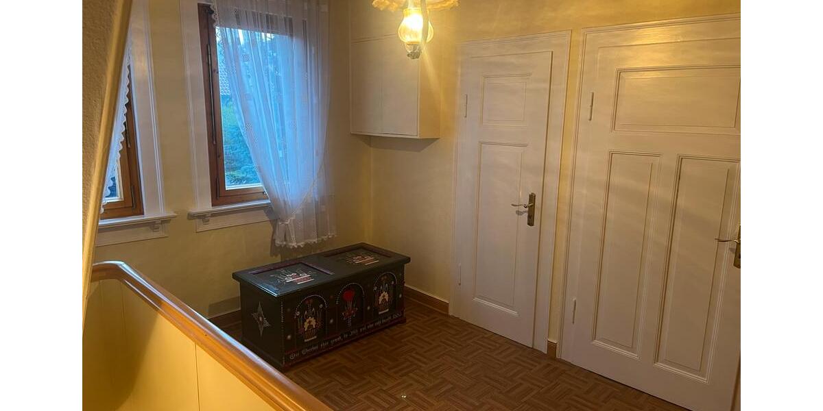 Einfamilienhaus Schleusingen - 10 Zimmer, 169 m&sup2;, 190.000&euro; | Angebot:26981137