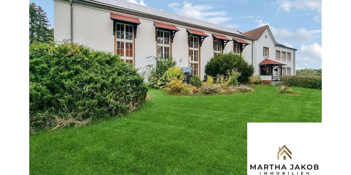 Haus zum Kaufen in Krakow am See 399.900 € 670 m² 12 zimmer