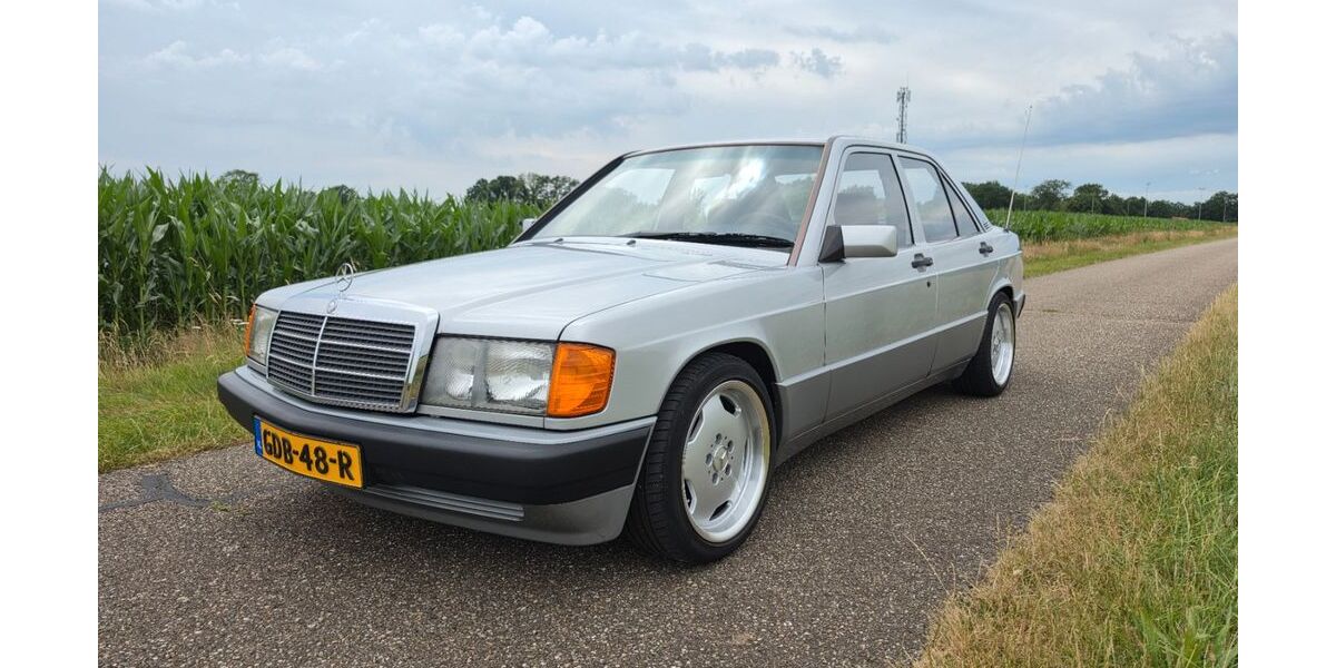 Mercedes-Benz 190 219.000 km 12.500 &euro; Fleringen 7666N