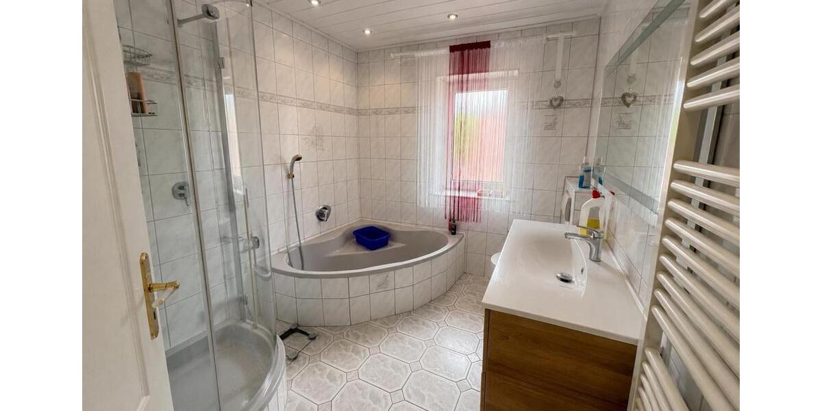 Mehrfamilienhaus, Wohnhaus Bassum - 6 Zimmer, 165 m&sup2;, 525.000&euro; | Angebot:26764545