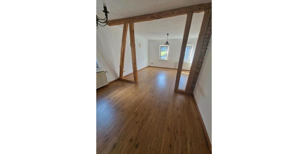 Einfamilienhaus Siegen Dillnhütten - 5 Zimmer, 110 m&sup2;, 1.150&euro; | Angebot:25302190