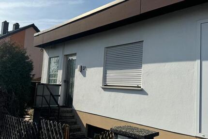 Haus Oberasbach - 2 Zimmer, 69 m&sup2;, 1.100&euro; | Angebot:26423924