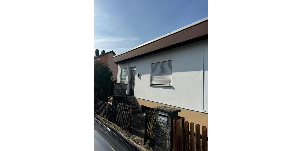 Reihenhaus Oberasbach - 2 Zimmer, 69 m&sup2;, 1.100&euro; | Angebot:26423924