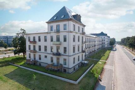 Sehr schöne vollmöblierte 2-Raum-Wohnung mit Pkw-Stellplatz 2 zimmer