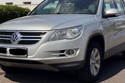 VW Tiguan 128.600 km 10.499 &euro; Rheinstetten 76287