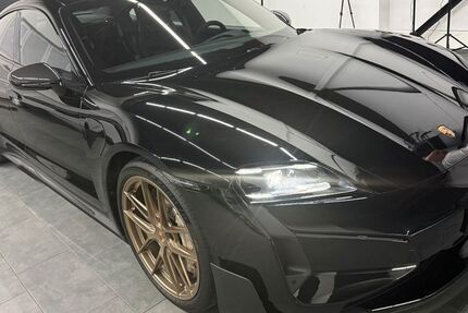Porsche Taycan 6.790 km 159.999 &euro; Markgröningen 71706