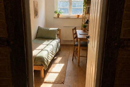 Wohnen auf Zeit Essen Stadtbezirk VIII - 1 Zimmer, 211 m&sup2;, 490&euro; | Angebot:26547278