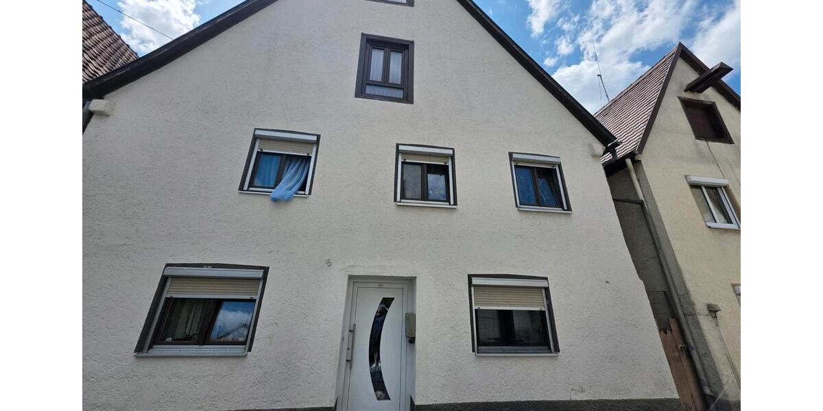 Einfamilienhaus Lauingen (Donau) - 5 Zimmer, 103 m&sup2;, 180.000&euro; | Angebot:27129791