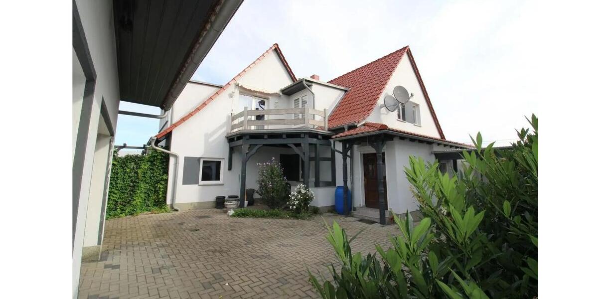 Erdgeschoßwohnung Herbsleben - 4 Zimmer, 103 m&sup2;, 180.000&euro; | Angebot:26764817