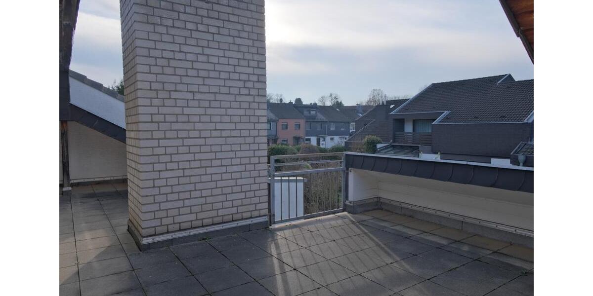 Reihenhaus Köln Kalk - 5.5 Zimmer, 165 m&sup2;, 590.000&euro; | Angebot:25982486