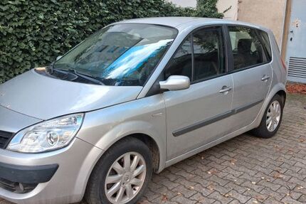 Renault Scenic 169.000 km 2.790 &euro; Berlin 10625