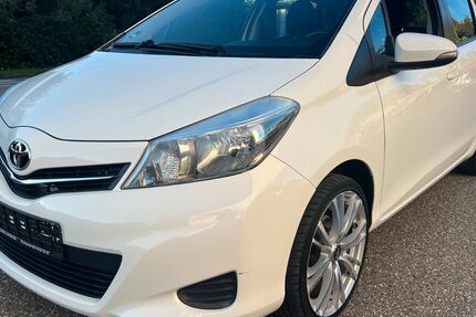 Toyota Yaris 150.000 km 4.600 € Freiburg 79108