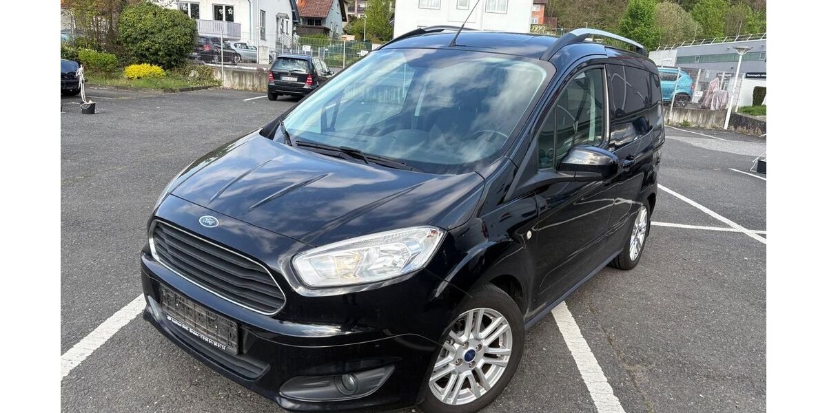 Ford Tourneo Courier 220.000 km 4.399 &euro; Freudenberg 97896