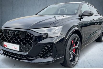 Audi RSQ8 9.900 km 149.880 &euro; Regensburg 93059
