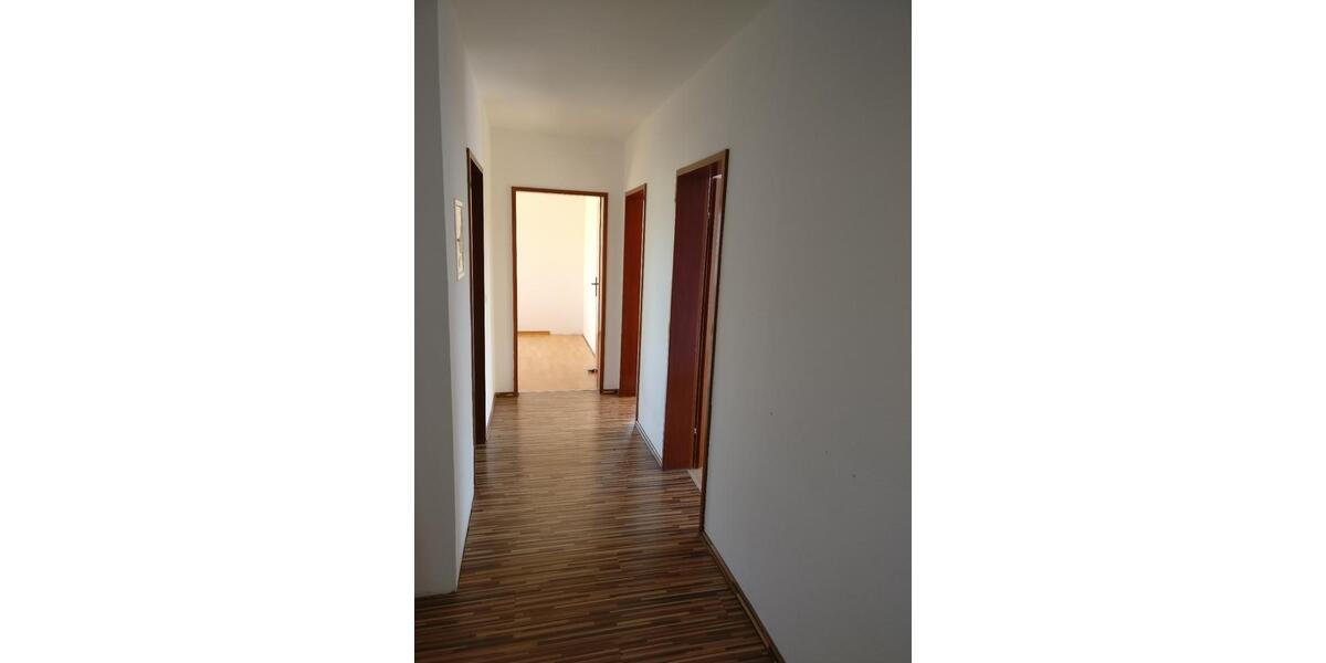 Etagenwohnung Furtwangen im Schwarzwald - 4 Zimmer, 90 m&sup2;, 770&euro; | Angebot:26223611