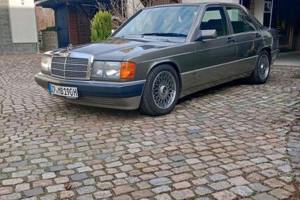 Mercedes-Benz 190 135.000 km 12.500 &euro; Dresden 01257