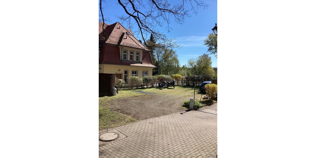 Garagen / Stellplätze Dresden Loschwitz - 20&euro; | Angebot:26680045