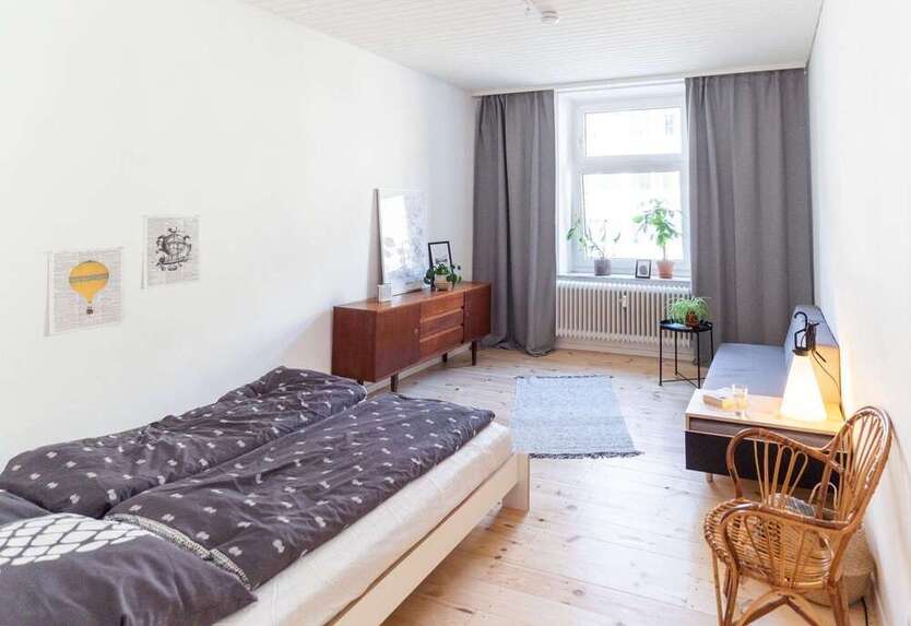 Wohnung zum Kaufen in Düsseldorf 210.000 € 41.4 m²