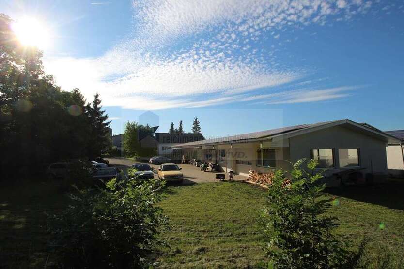 Haus zum Kaufen in Hüfingen 750.000 € 150 m²