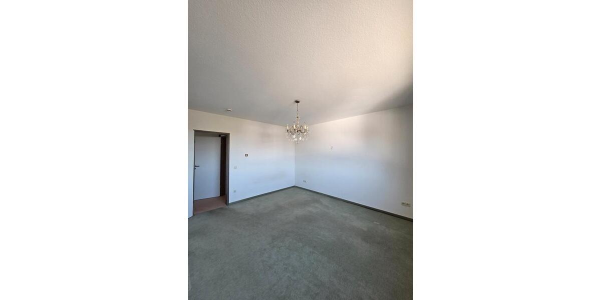 Etagenwohnung Bielefeld Jöllenbeck - 3 Zimmer, 84 m&sup2;, 156.000&euro; | Angebot:27122785