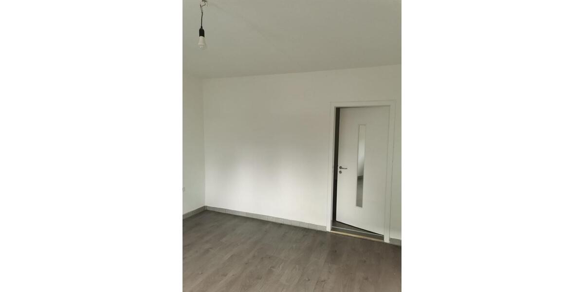 Mehrfamilienhaus, Wohnhaus Trossingen - 10.5 Zimmer, 220 m&sup2;, 339.000&euro; | Angebot:27083427