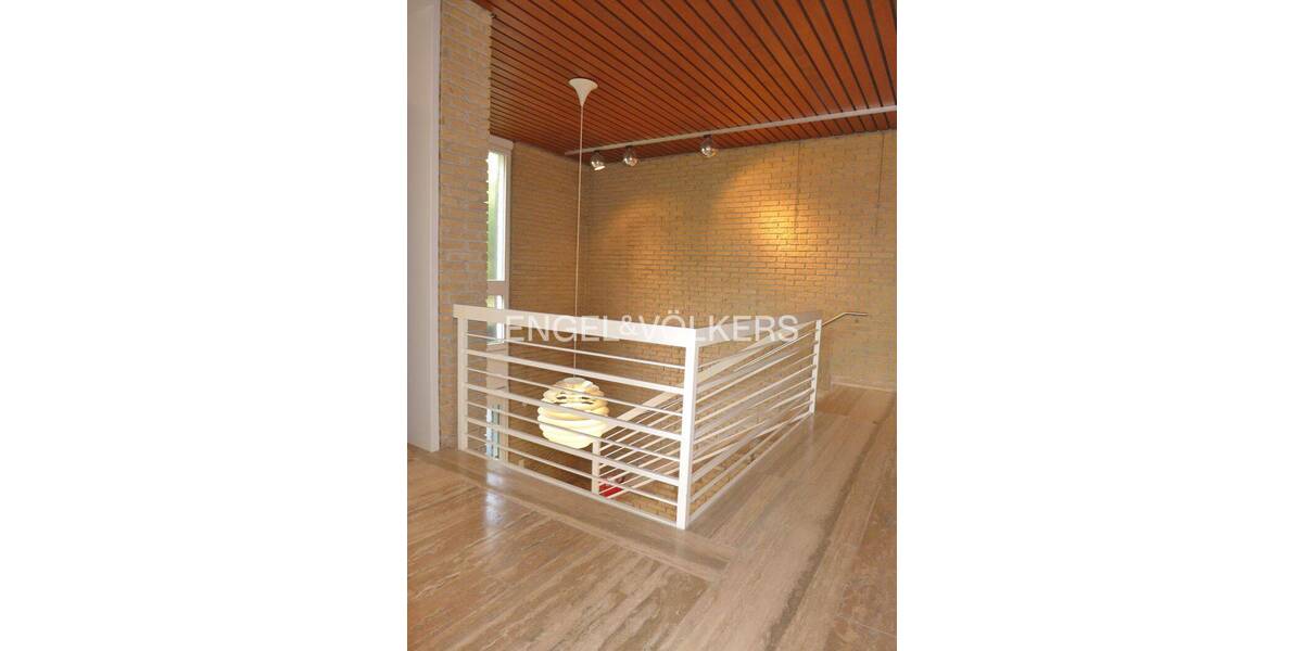 Einzigartiges Miet-Anwesen mit Freiräumen 8 zimmer