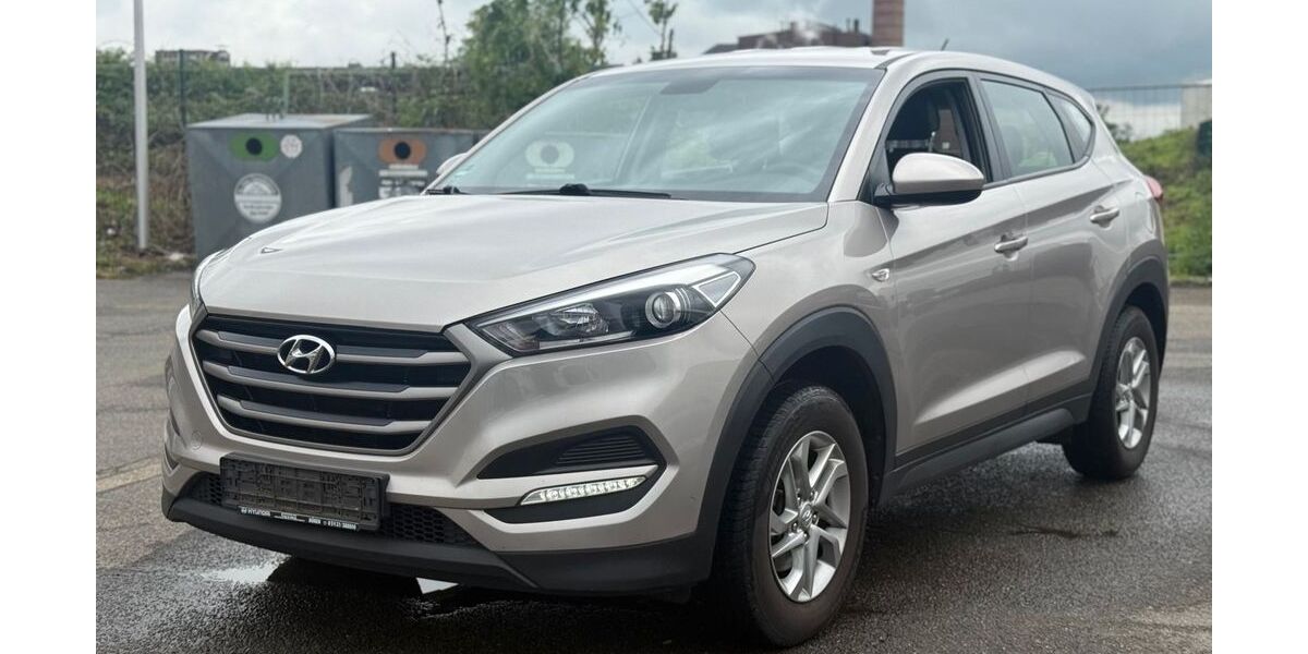 Hyundai TUCSON 180.700 km 9.750 &euro; Düren 52349