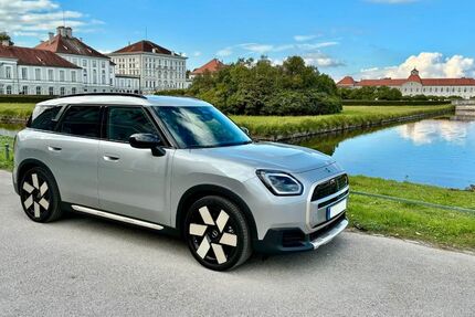 Mini Countryman SE (Cooper) 26.500 km 37.900 &euro; München 80807