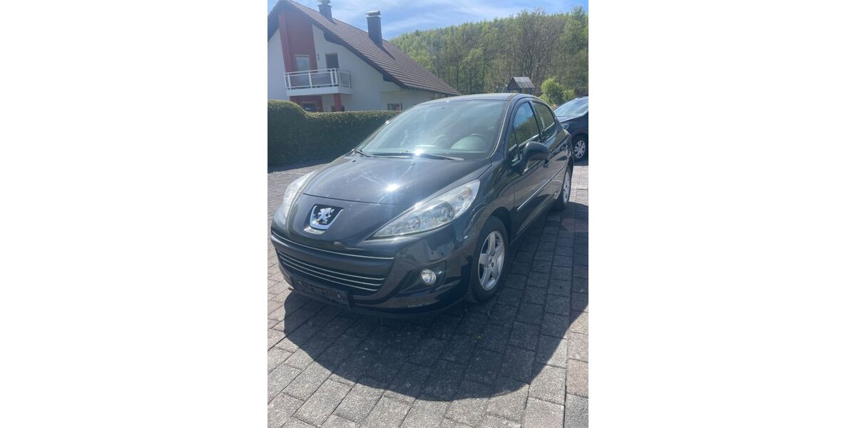 Peugeot 207 118.800 km 4.490 &euro; Daaden 57567