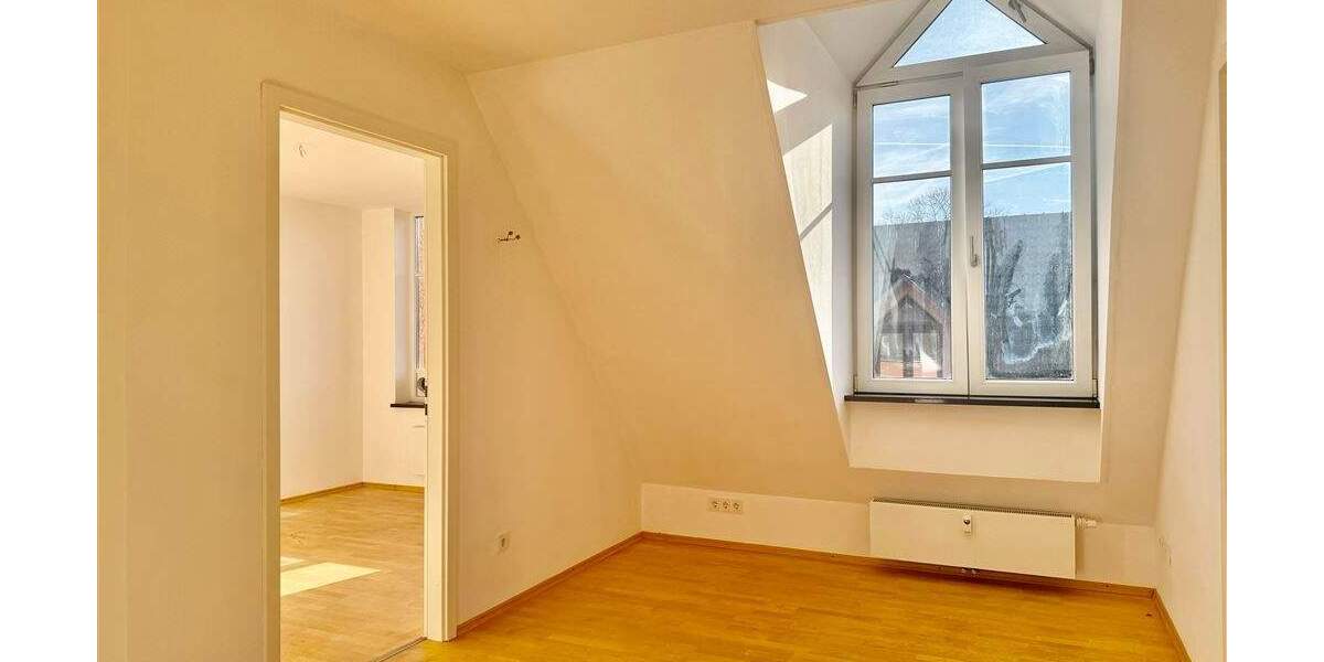 Moderne Büro-oder Praxiseinheit mitten in Murnau, barrierefrei! 4 zimmer