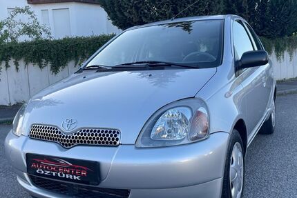 Toyota Yaris 22.000 km 5.900 &euro; Sulzbach an der Murr 71560