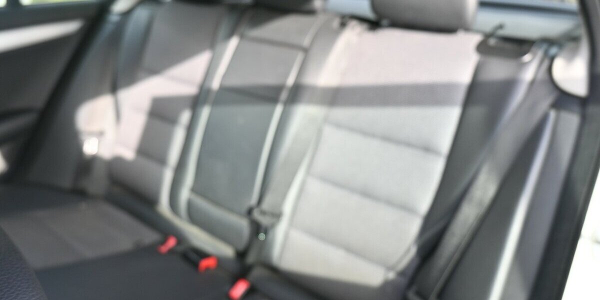 Mercedes-Benz C 180 T Kompr.BE *Avantgarde* Navi Leder 17Alus 190.000 km 5.600 &euro; Seevetal - Hittfeld 21218