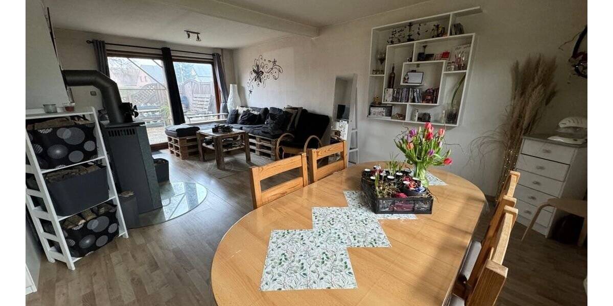 Einfamilienhaus Wesselburen - 4 Zimmer, 85 m&sup2;, 179.000&euro; | Angebot:25742099