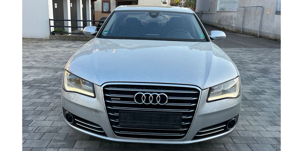 Audi A8 216.000 km 13.950 &euro; Lahr 77933