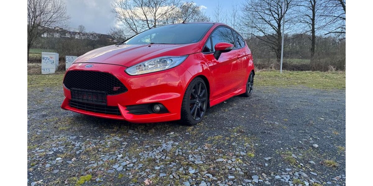 Ford Fiesta 92.559 km 8.999 &euro; Erbach 64711