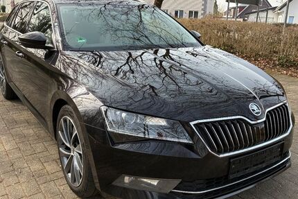 Skoda Superb 406.000 km 10.980 &euro; Bad Essen 49152
