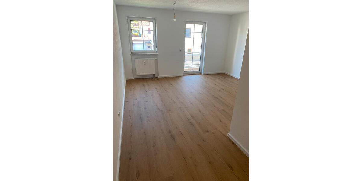 Erdgeschoßwohnung Dingolfing - 2 Zimmer, 54 m&sup2;, 269.000&euro; | Angebot:26084581