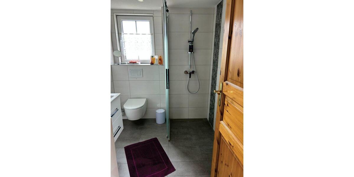 Einfamilienhaus Rosdorf - 5 Zimmer, 130 m&sup2;, 300.000&euro; | Angebot:26785605