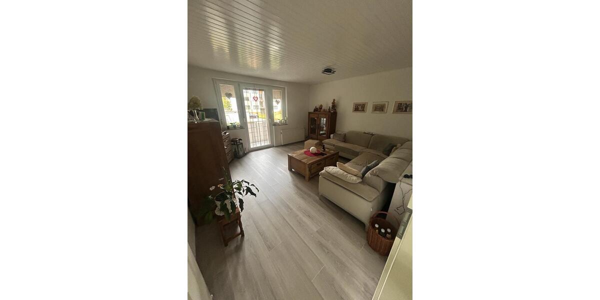 2 ETW mit Garage EG DG 5 zimmer