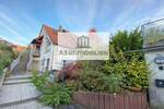 AS ImmobilieN: 3 br 2.5 bath detached house, garage, fitted kitchen, yard, fireplace, patio, office