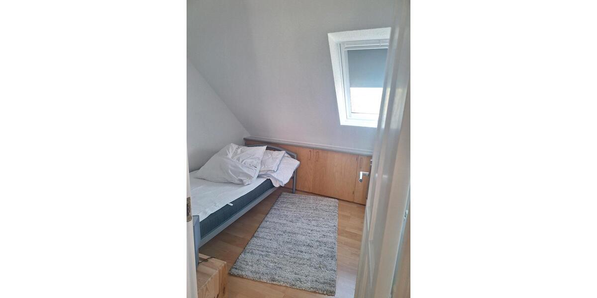 Dachgeschoßwohnung Wester-Ohrstedt Ohrstedt - 2.5 Zimmer, 80 m&sup2;, 850&euro; | Angebot:26396873