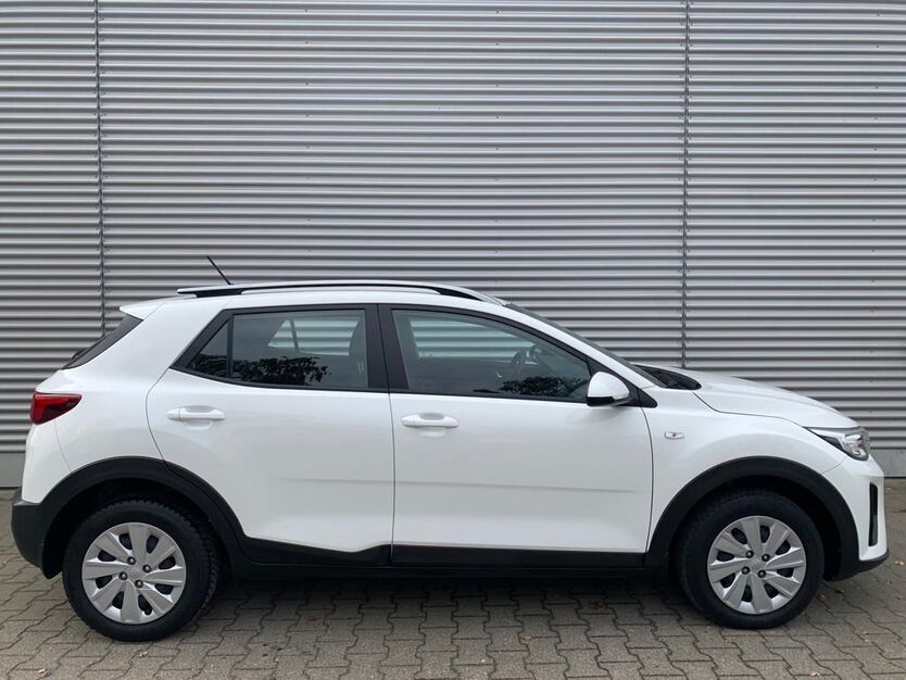 Kia Stonic 40.100 km 15.979 € Schkeuditz 04435