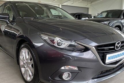 Mazda 3 162.460 km 10.990 &euro; Rinteln 31737