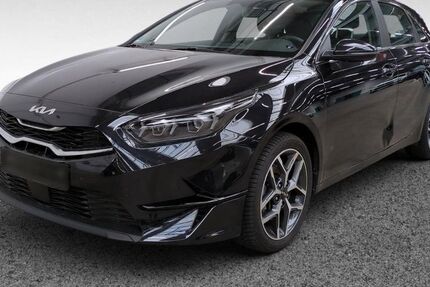Kia ceed / Ceed 26.983 km 22.480 &euro; Bremen 28357