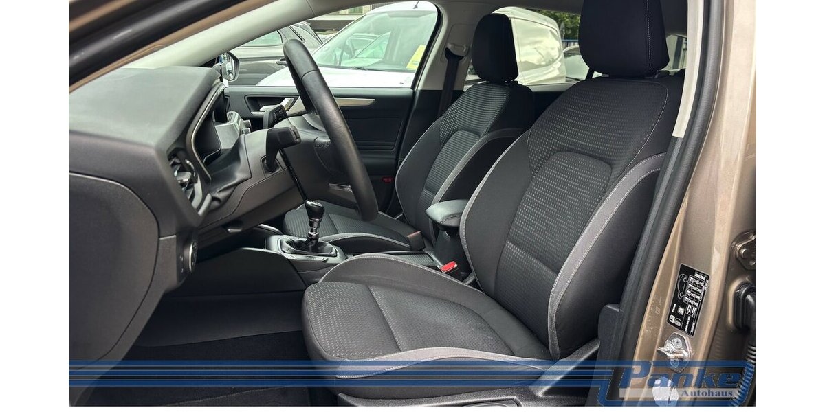 Ford Focus Cool R-Cam*ParkIN*Navi*Car-play*SHZ*Tempo 103.662 km 10.890 &euro; Berlin 13187