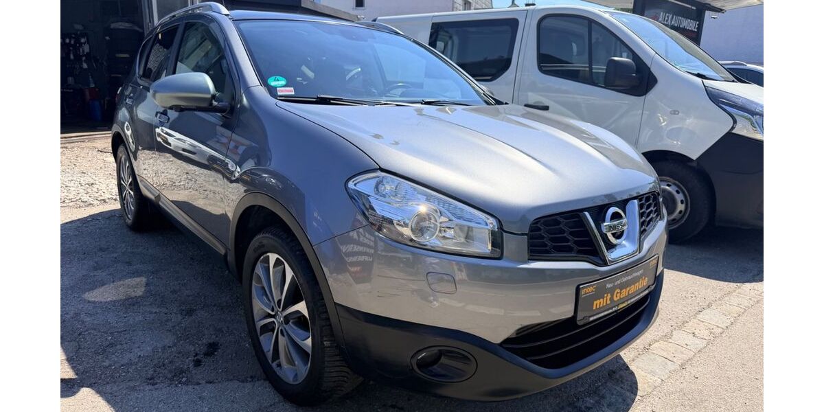 Nissan Qashqai 107.000 km 8.990 &euro; München 81825