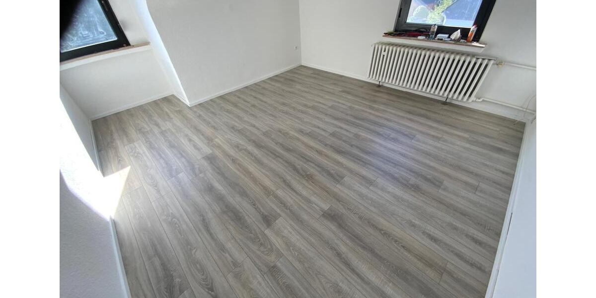 Mehrfamilienhaus, Wohnhaus Bergisch Gladbach Paffrath - 8 Zimmer, 185 m&sup2;, 630.000&euro; | Angebot:24442933