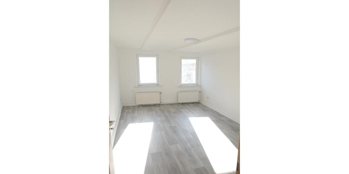 Dachgeschoßwohnung Northeim - 2 Zimmer, 65 m&sup2;, 430&euro; | Angebot:25143289